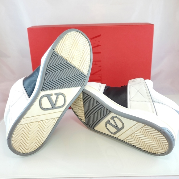 $970 Valentino Garavani Skate Slip-on Lace Up Sneakers Sz 10 - Picture 14 of 16